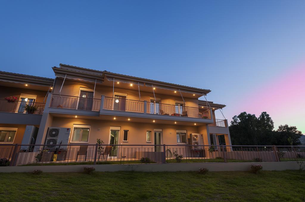 4 Seasons Villas Πλαταριά Δωμάτιο φωτογραφία